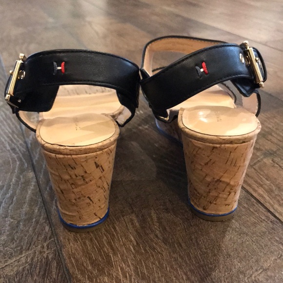 Tommy Hilfiger Wedge Platform Sandals - Picture 5 of 5